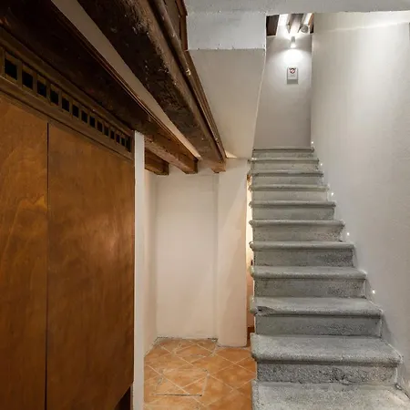 Appartamenti Superior In Via Garibaldi By Bricola Apartments Venedig Exterior foto